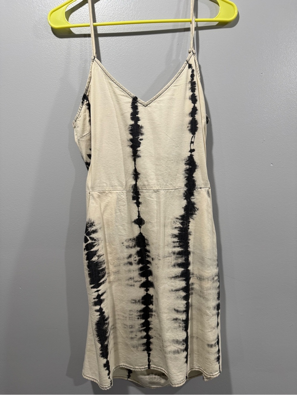 Dainty Hooligan Cream and Black Tie-Dye Spaghetti Strap Midi Dress
